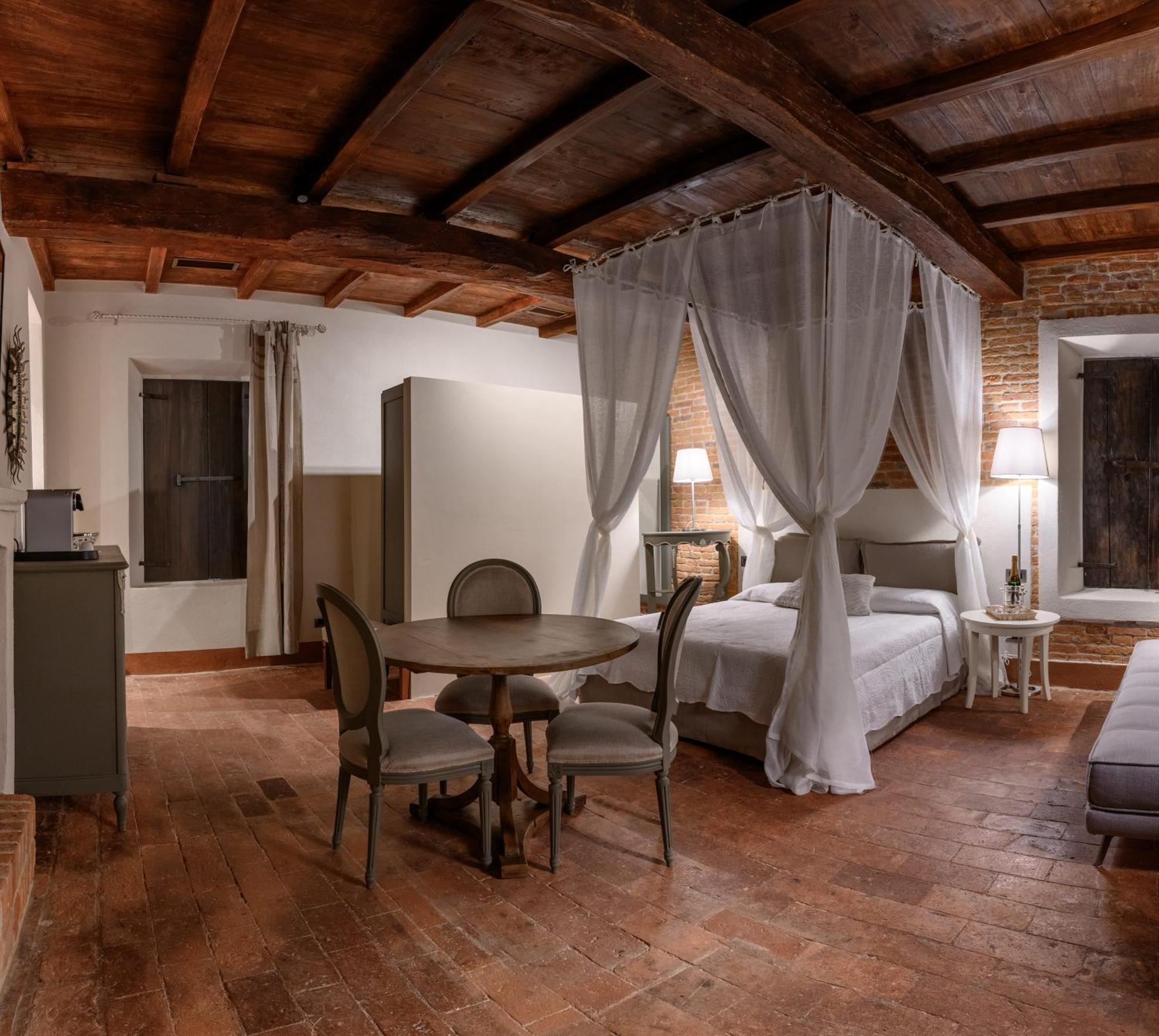 Castello Di Piovera 외부 사진